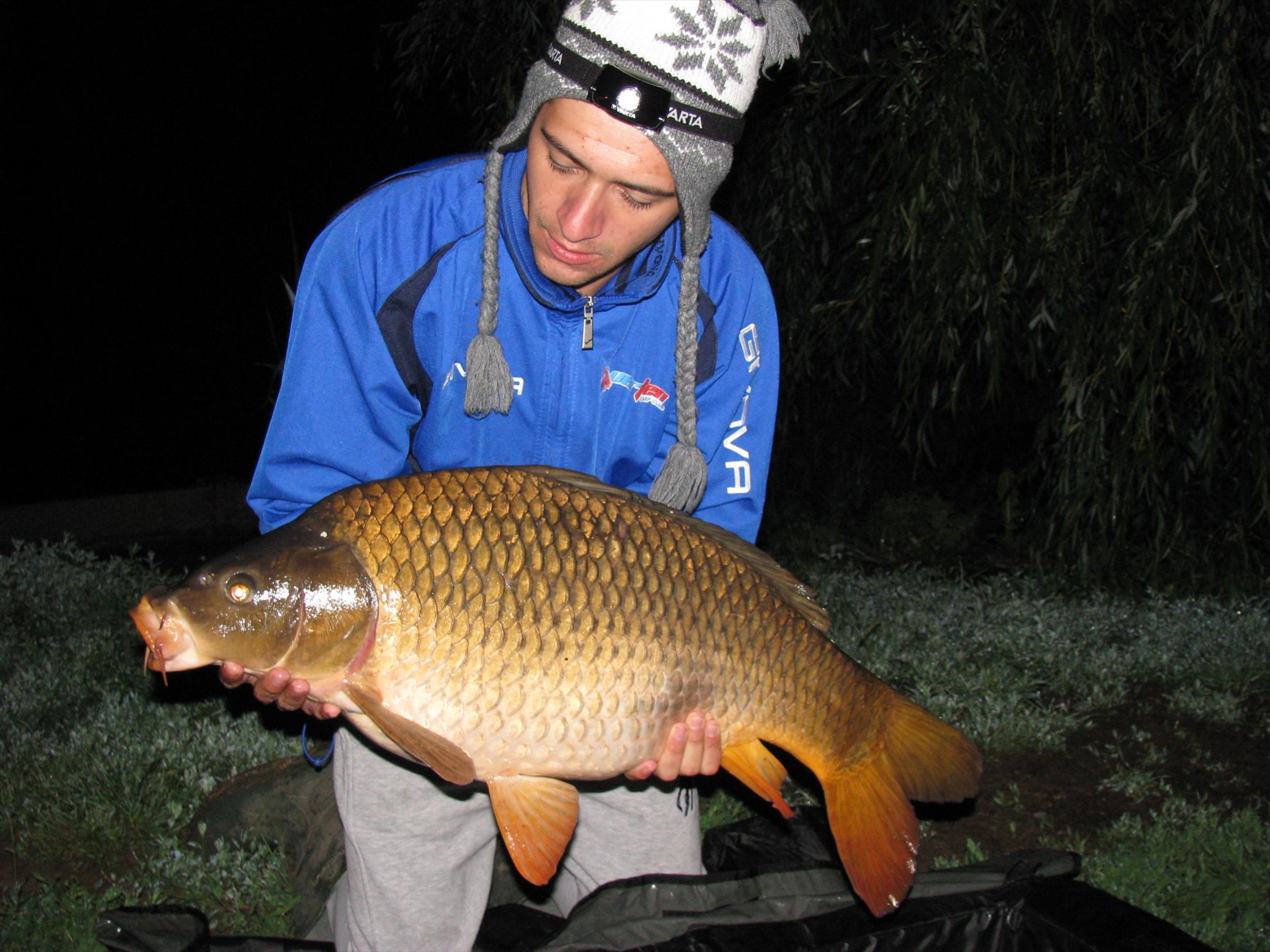 Poze 19-21.05.2012 Tancabesti Avicola 2 - img0145.JPG